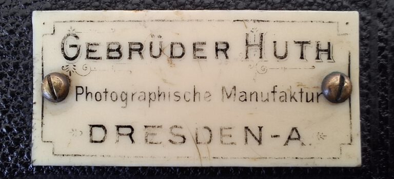 Gebrüder Huth – ein Dresdner Unternehmen zwischen Kamerabau, Handel und Fotopapier